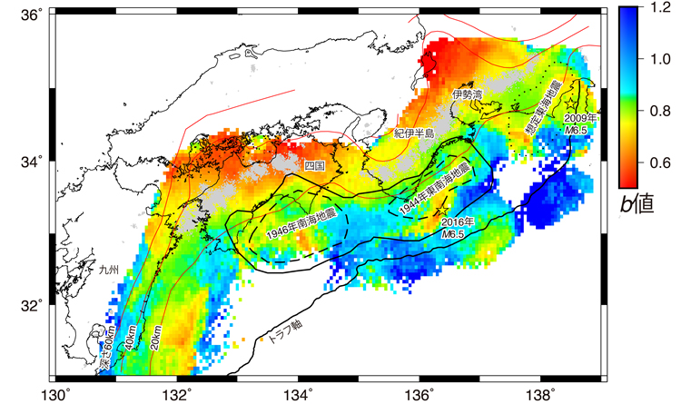 南海トラフ沿いのb値の空間分布