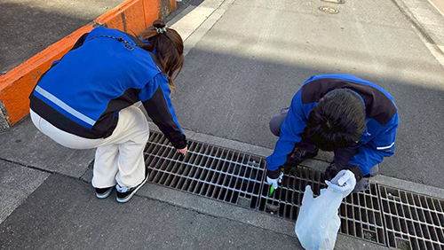 清掃活動の様子
